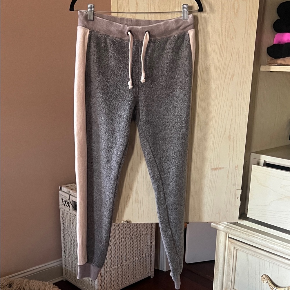 Vintage Havana color block Gray and Pink women’s S  Joggers. New with tag!